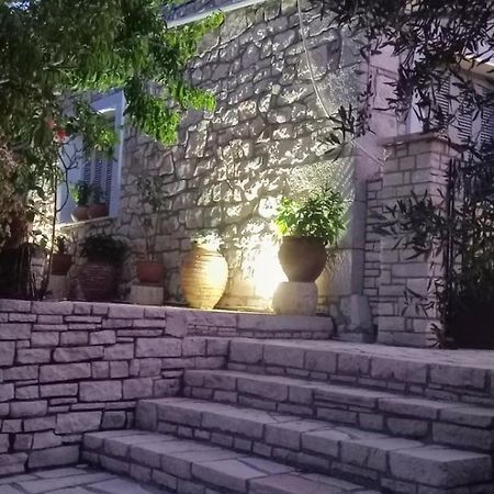 Villa Makris Zenempisatika Экстерьер фото
